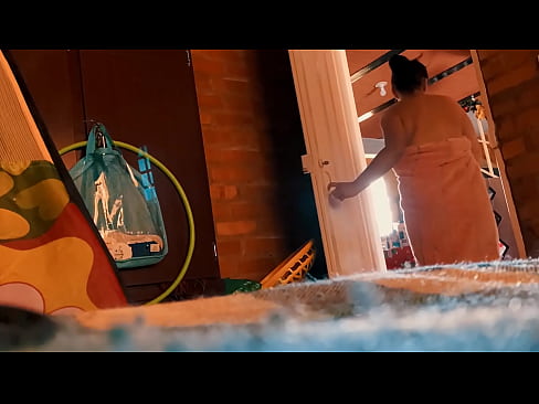 ❤️ Myn omke folget my yn 'e dûs, hy neukt my wylst ik dûs. ️❌ Porno fb op fy.tubsexer-porn.ru ☑