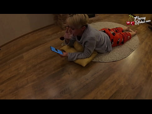 ❤️ Gekke blonde sûgje Enorme lul dy't derop sûgje en stuiterje - Anale seks ️❌ Porno fb op fy.tubsexer-porn.ru ☑